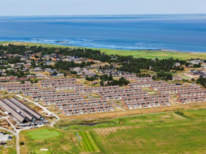 8 person holiday home on a holiday park in Rømø